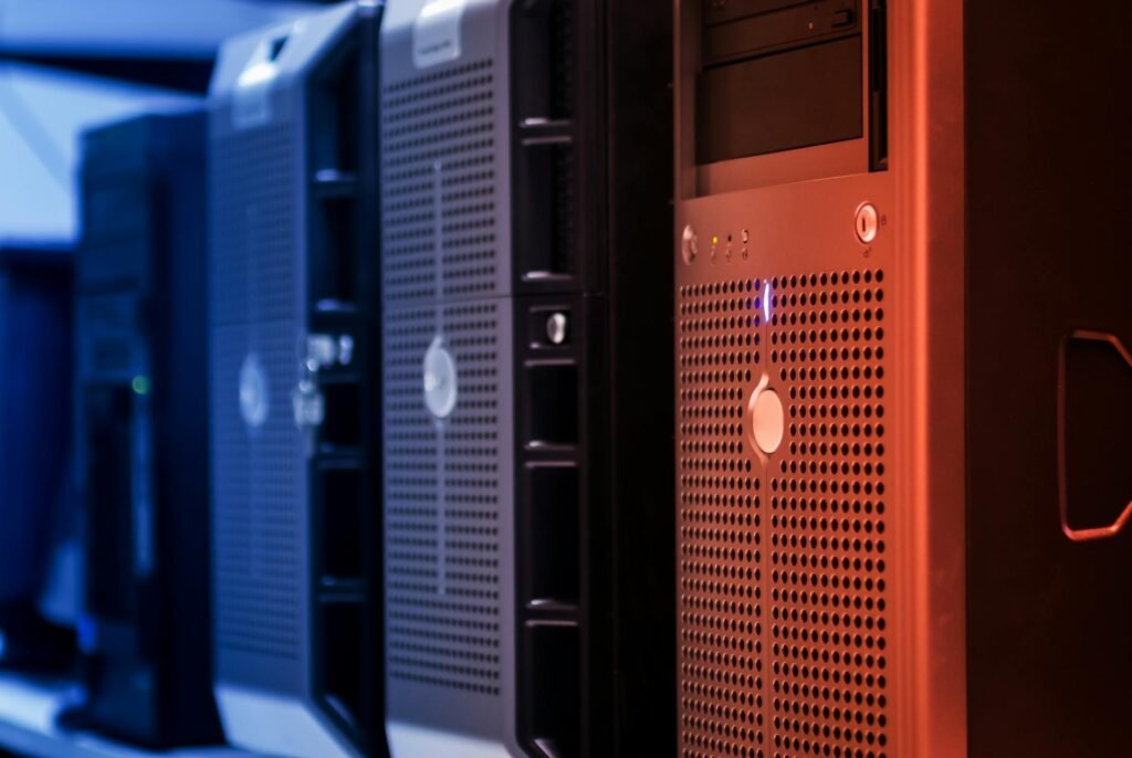 Server Auction Haul: IBM SVC 2145 vs SAN 384B — Which Enterprise Hardware Is Worth Keeping for Your Home Lab in 2026?