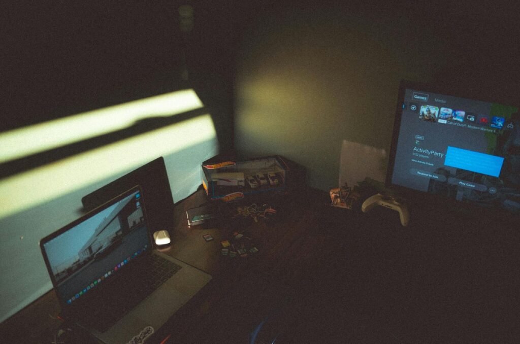 I Built a Virtual Museum with Nearly Every OS You Can Think Of: The Complete Home Lab Guide