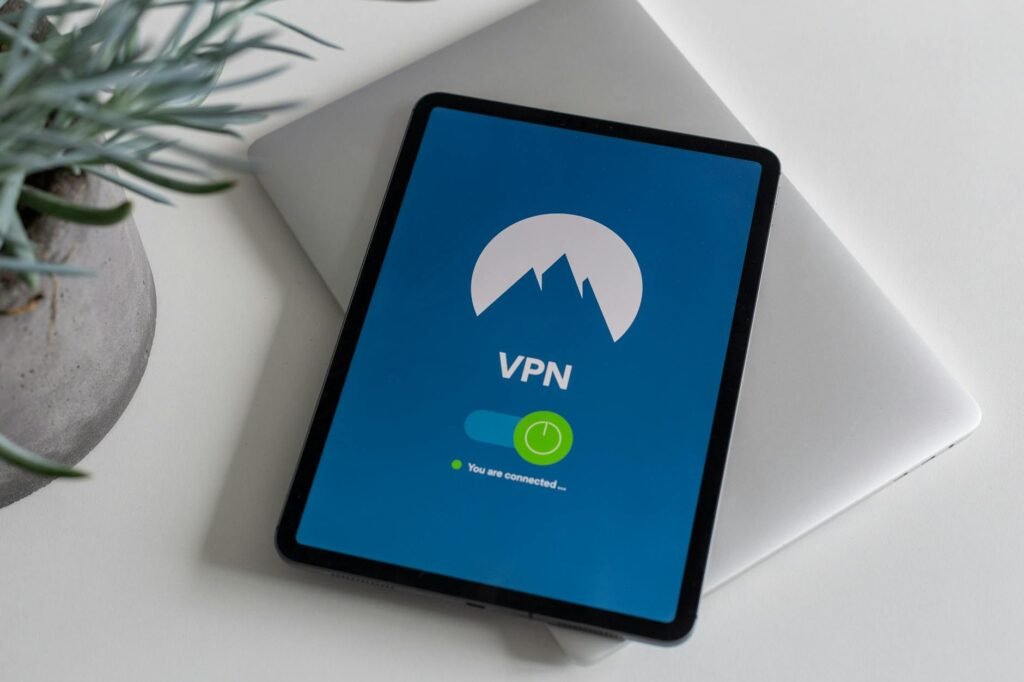 Mozilla Regulators VPNs Essential: What the UK Privacy Fight Means for Your Home Network